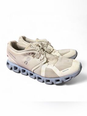 Women’s On Cloud 5 Cream Sky Blue Running Shoes Size 9 No Box